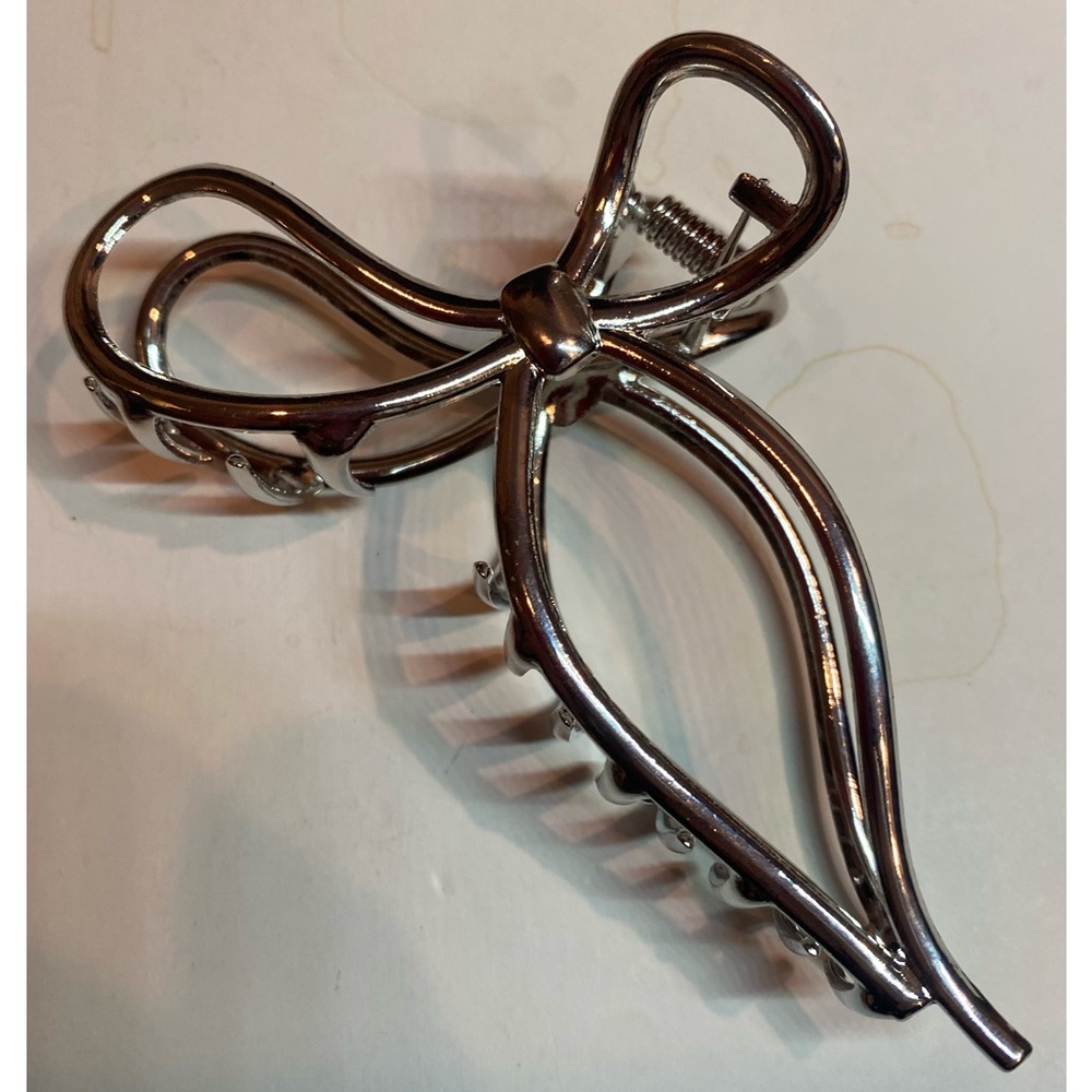 Kaxi butterfly Hair large 3” Claw Clip silver